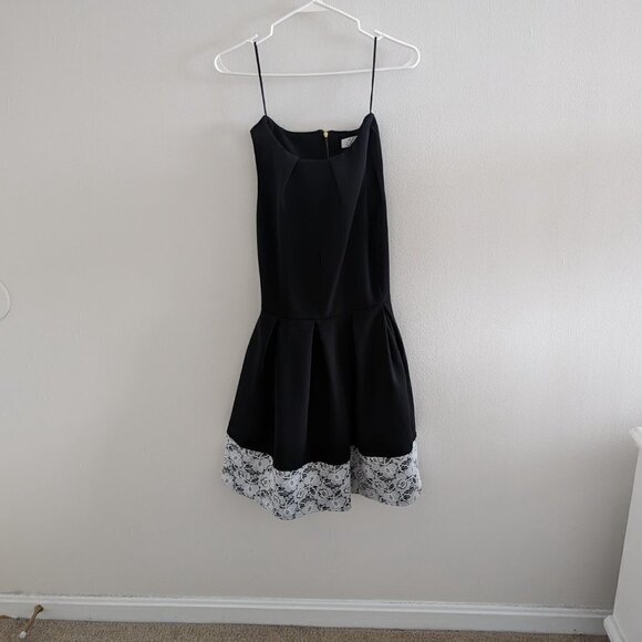 Modcloth Luck Be a Lady Dress in Black and Lace US 4/UK 8 - Picture 1 of 7